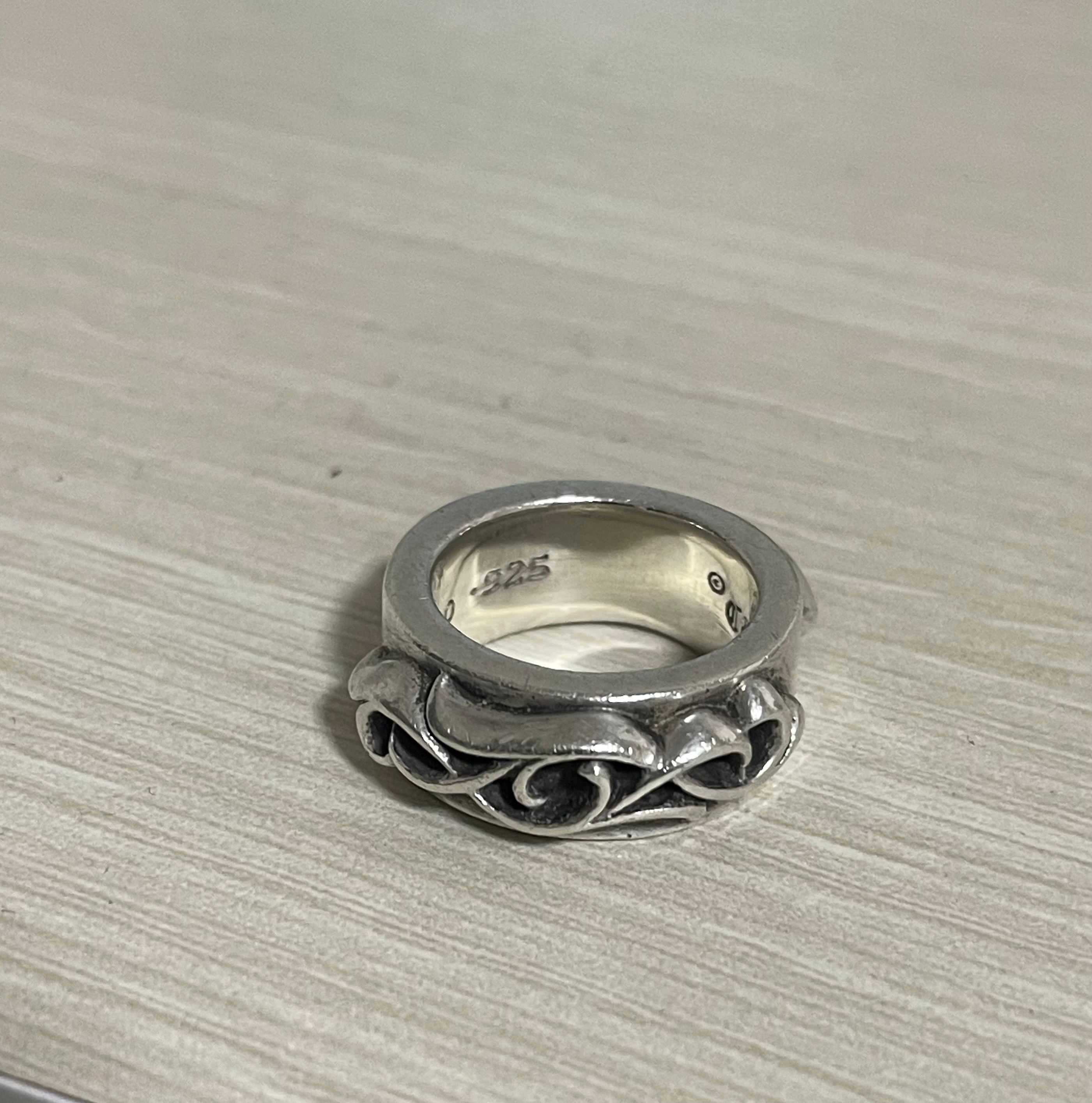 Chrome Hearts Double Vine Narrow Band Ring "Silver"