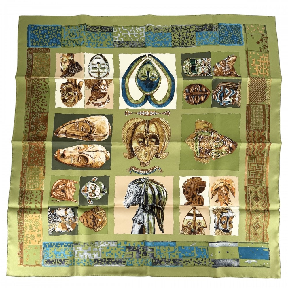 HERMES エルメス スカーフ カレ90 PERSONA ペルソナ ファッションアイテム Carres シルク    グリーン系 マルチカラー レディース 美品【中古品】