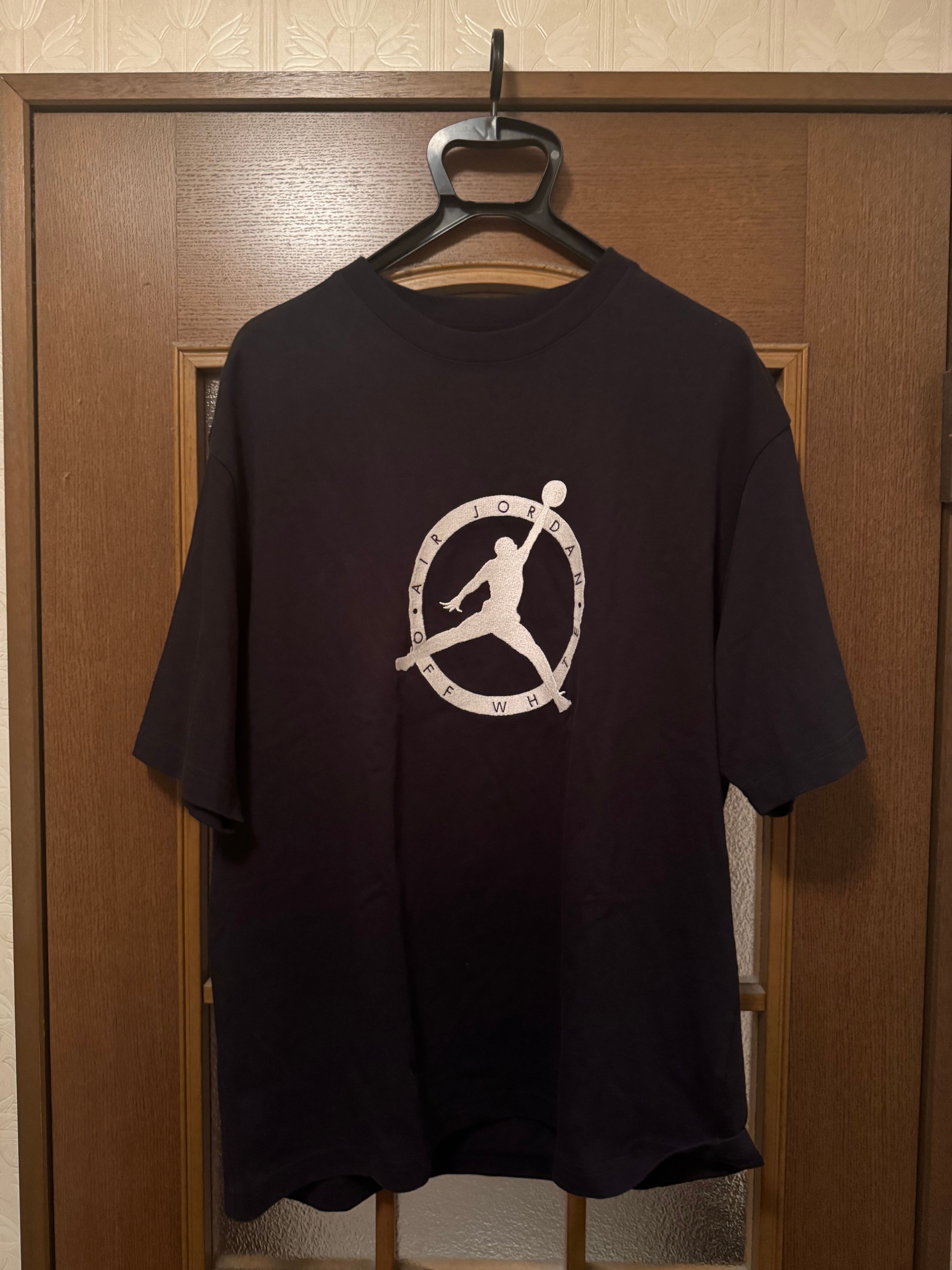 Air Jordan Off-WhiteTM️ Short Sleeve T-shrit "Black"