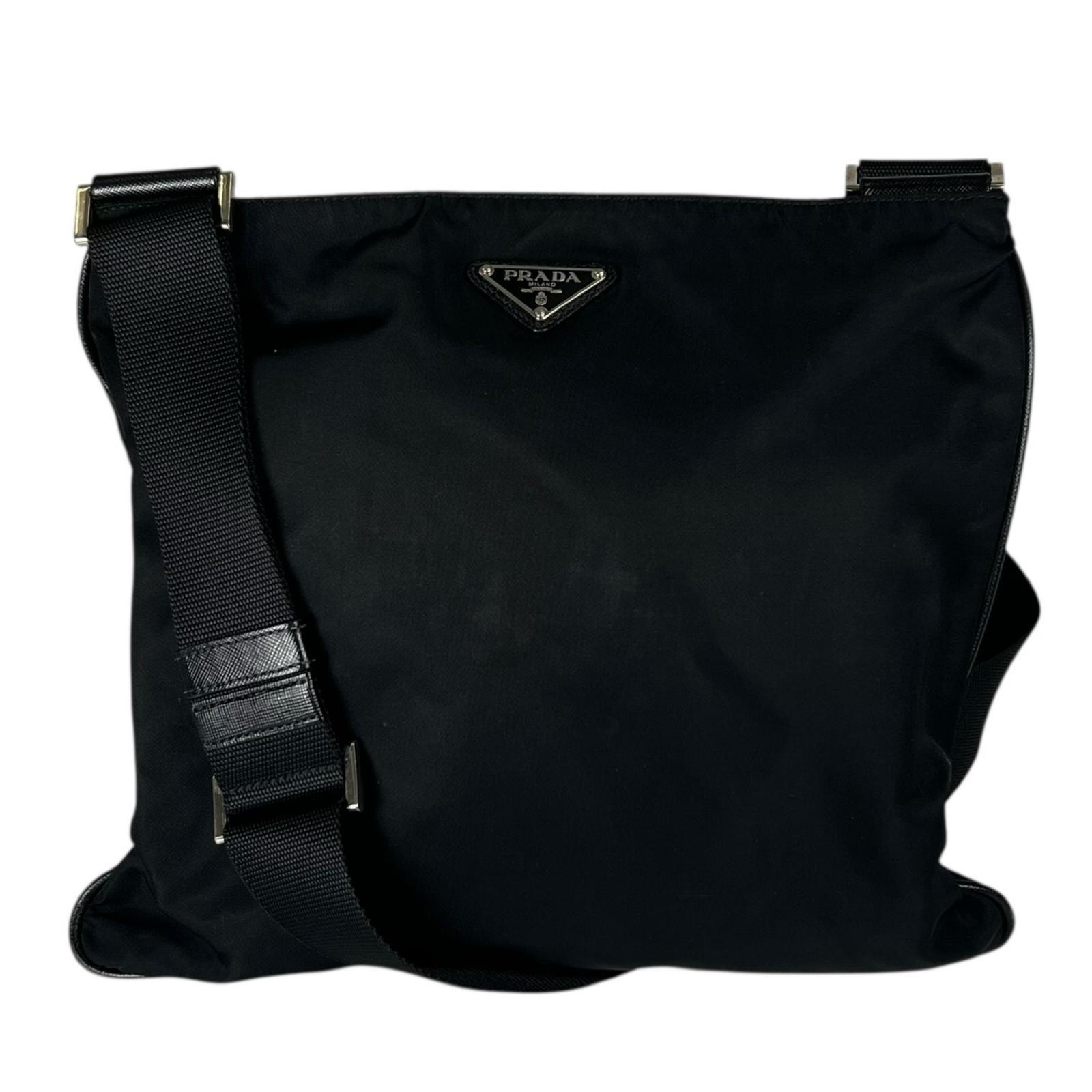 PRADA プラダ ショルダーバッグ ナイロン/レザー ブラック メンズ 三角ロゴ【中古】