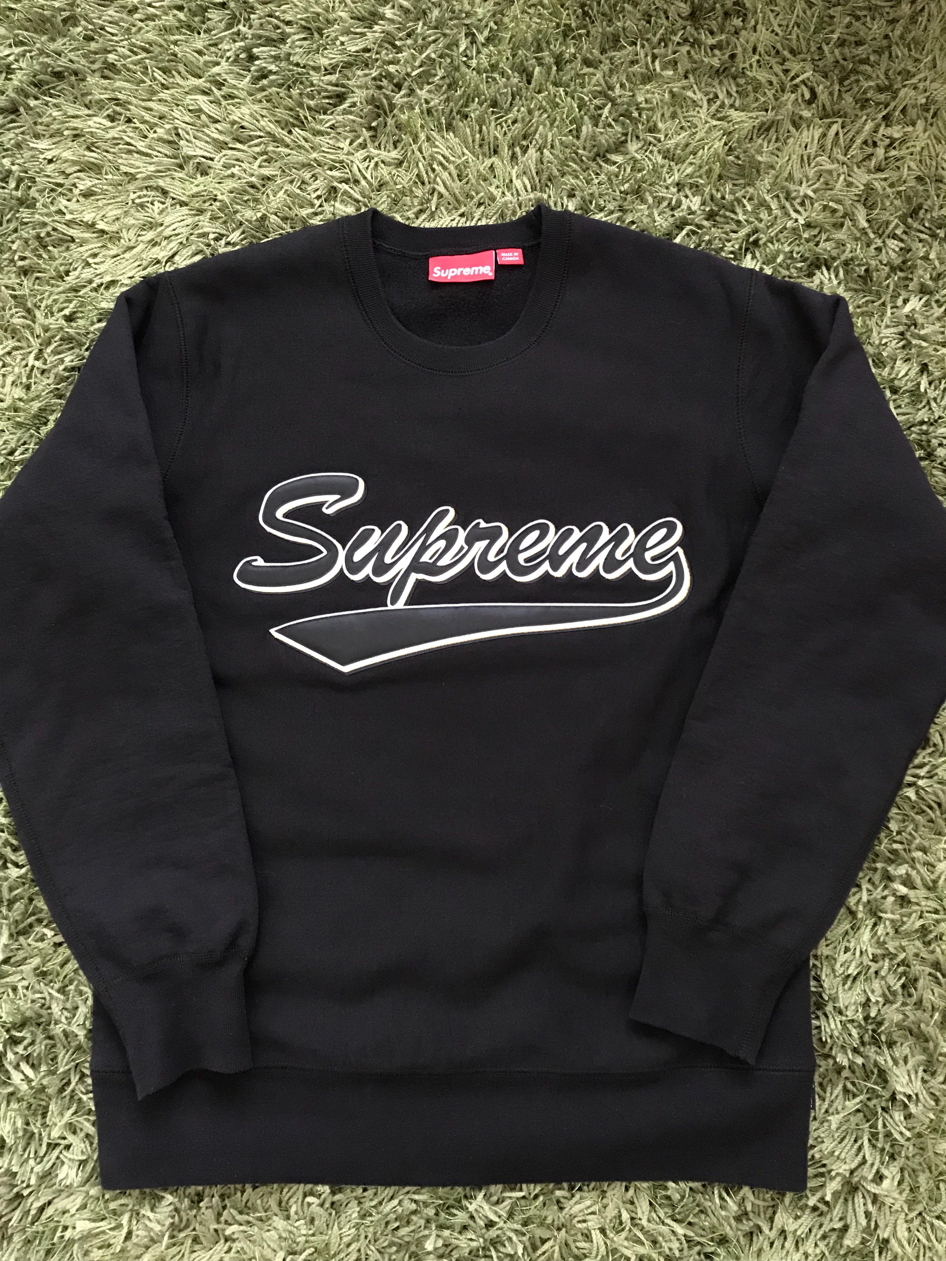 Supreme - Brush Script Crewneck