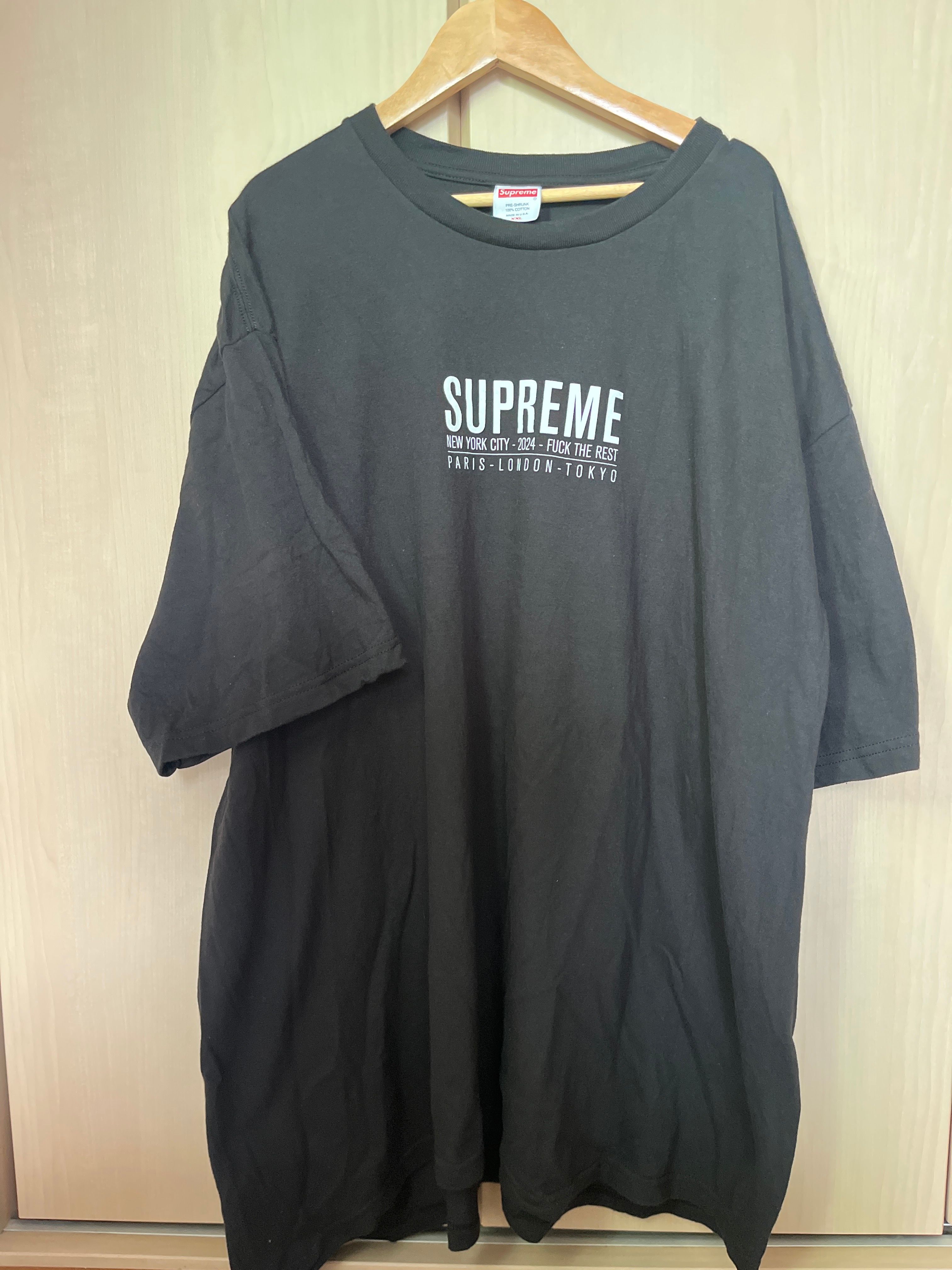 Supreme Paris Tee "Black"