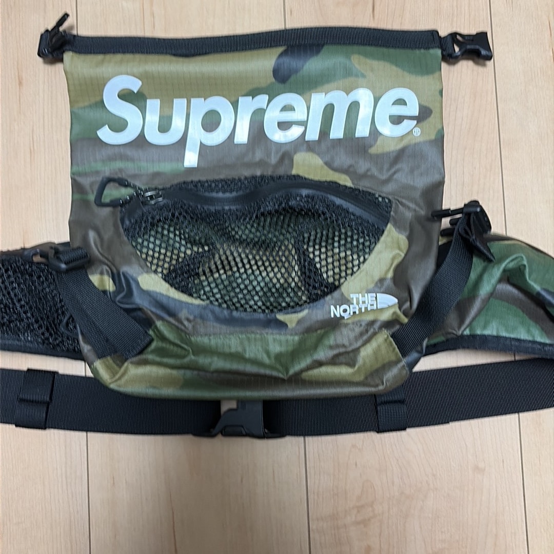 Supreme The North Face Waterproof Waist Bag "Camo" NM71712I