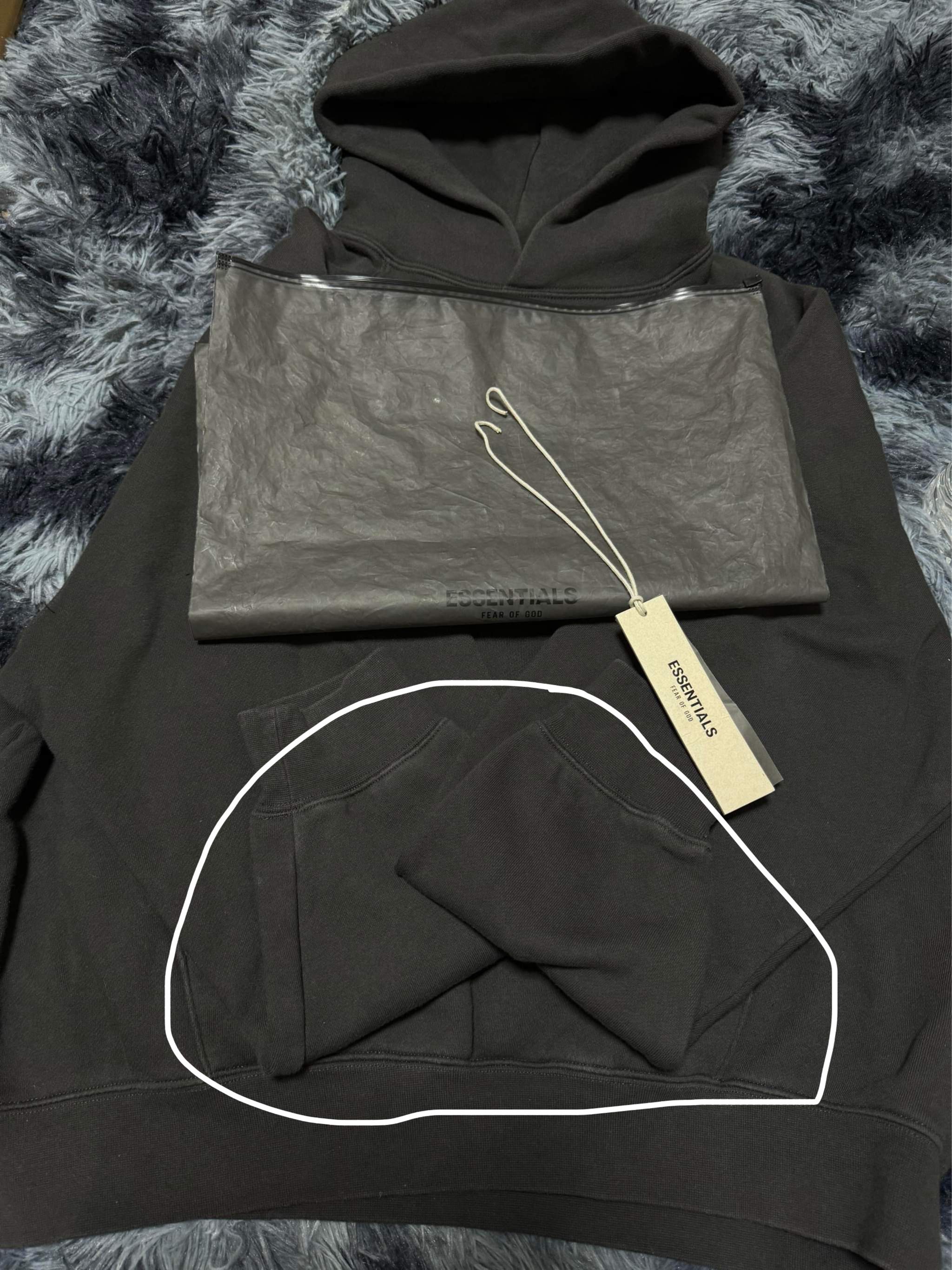 FEAR OF GOD ESSENTIALS 1977 HOODIE "Iron"