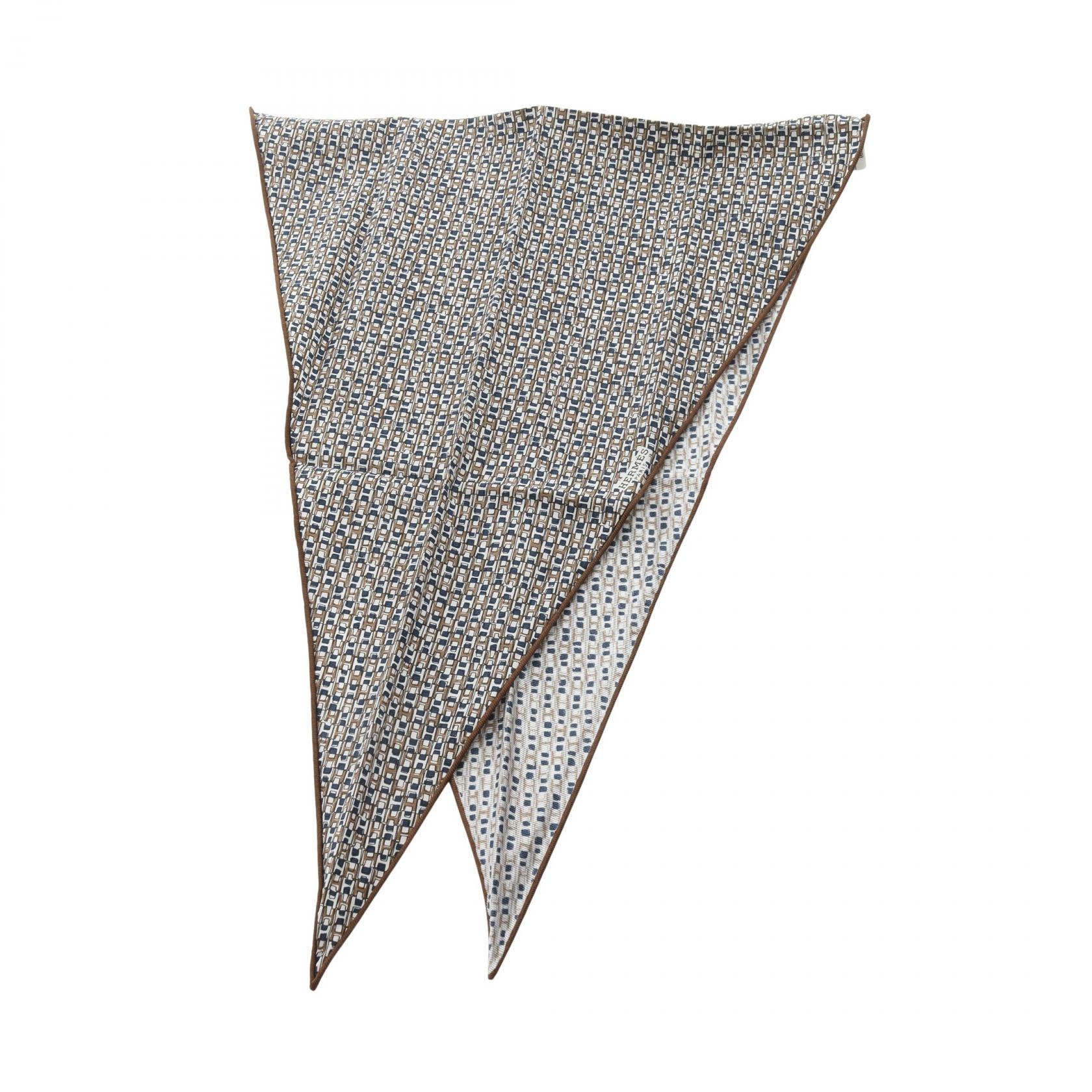 エルメス HERMES ロザンジュミニ カドリH スカーフ 衣料品 シルク シルク レディース ブラウン系 / マルチカラー 【中古】