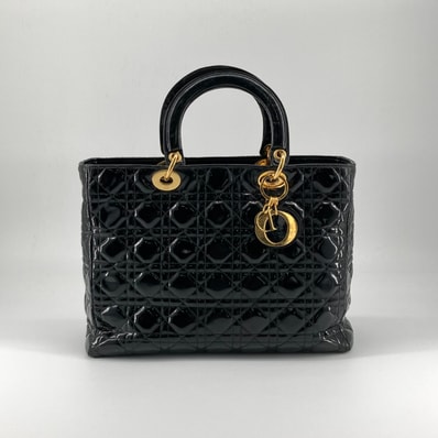 Christian Dior(クリスチャンディオール) レディディオール ゴールドチャーム エナメルパテントレザー トートバッグ ブラック
