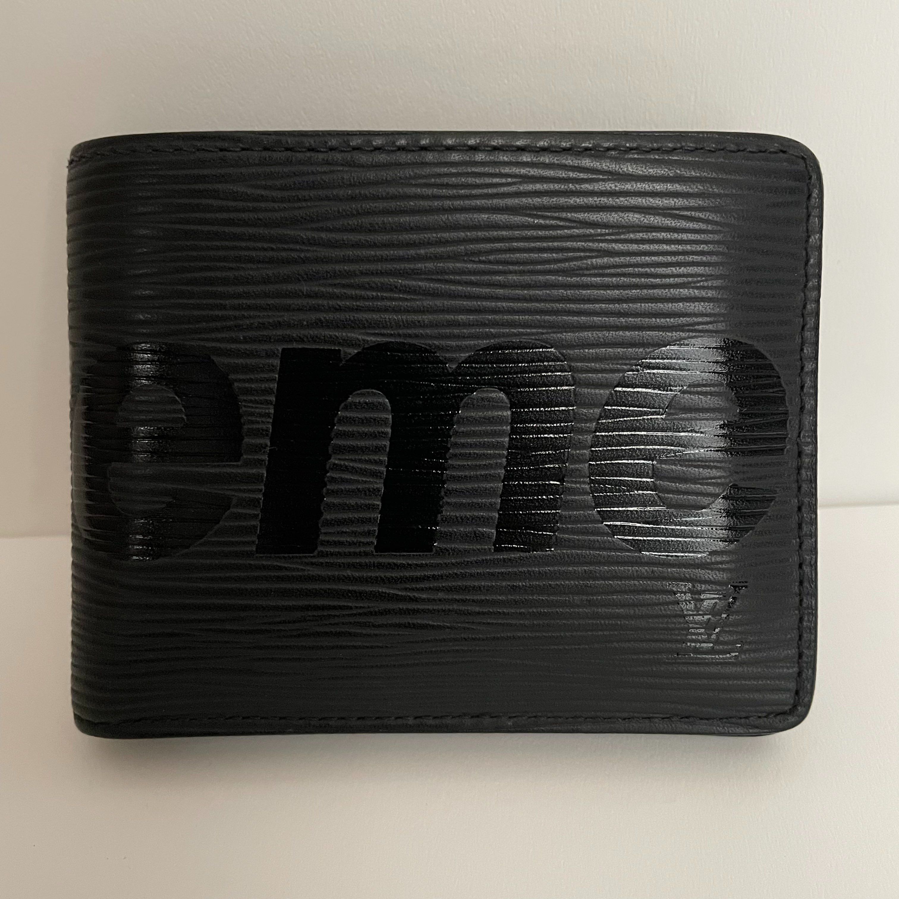 Louis Vuitton x Supreme PF Brazza "Noir"
