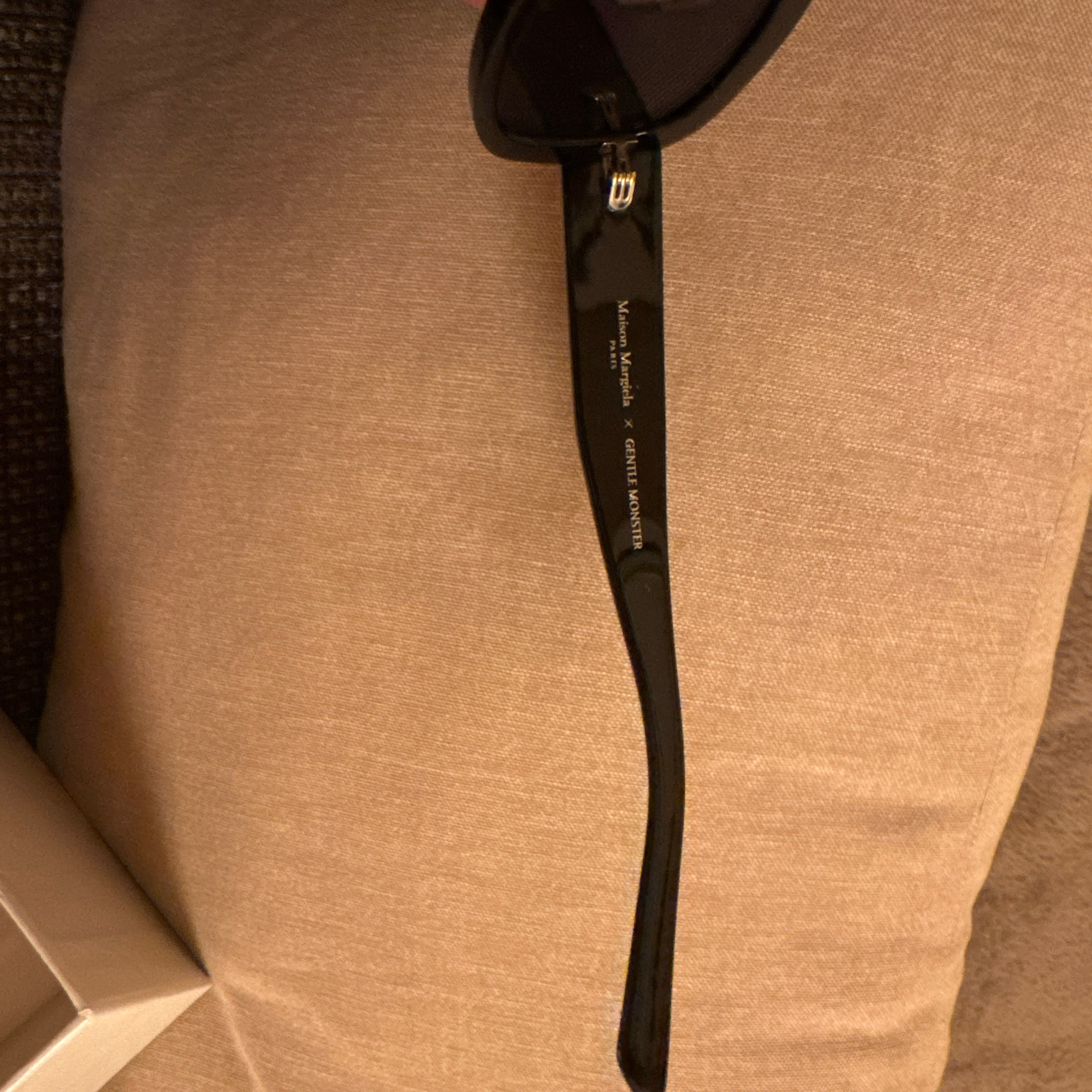 Gentle Monster x Maison Margiela MM207 01 "Black"