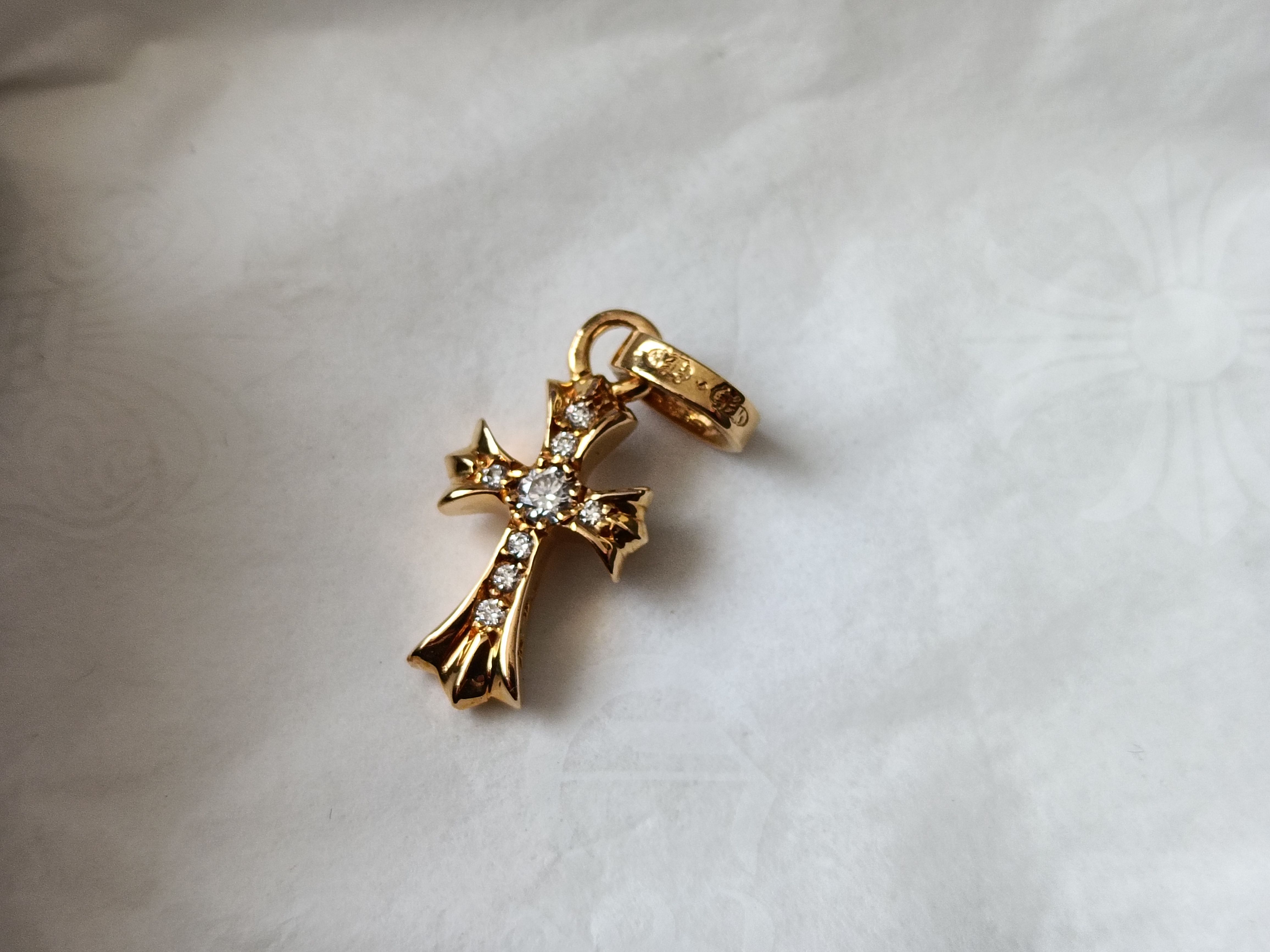 Chrome Hearts 22K CH Cross Baby Fat Charm with Pave Diamond "Yellow Gold"