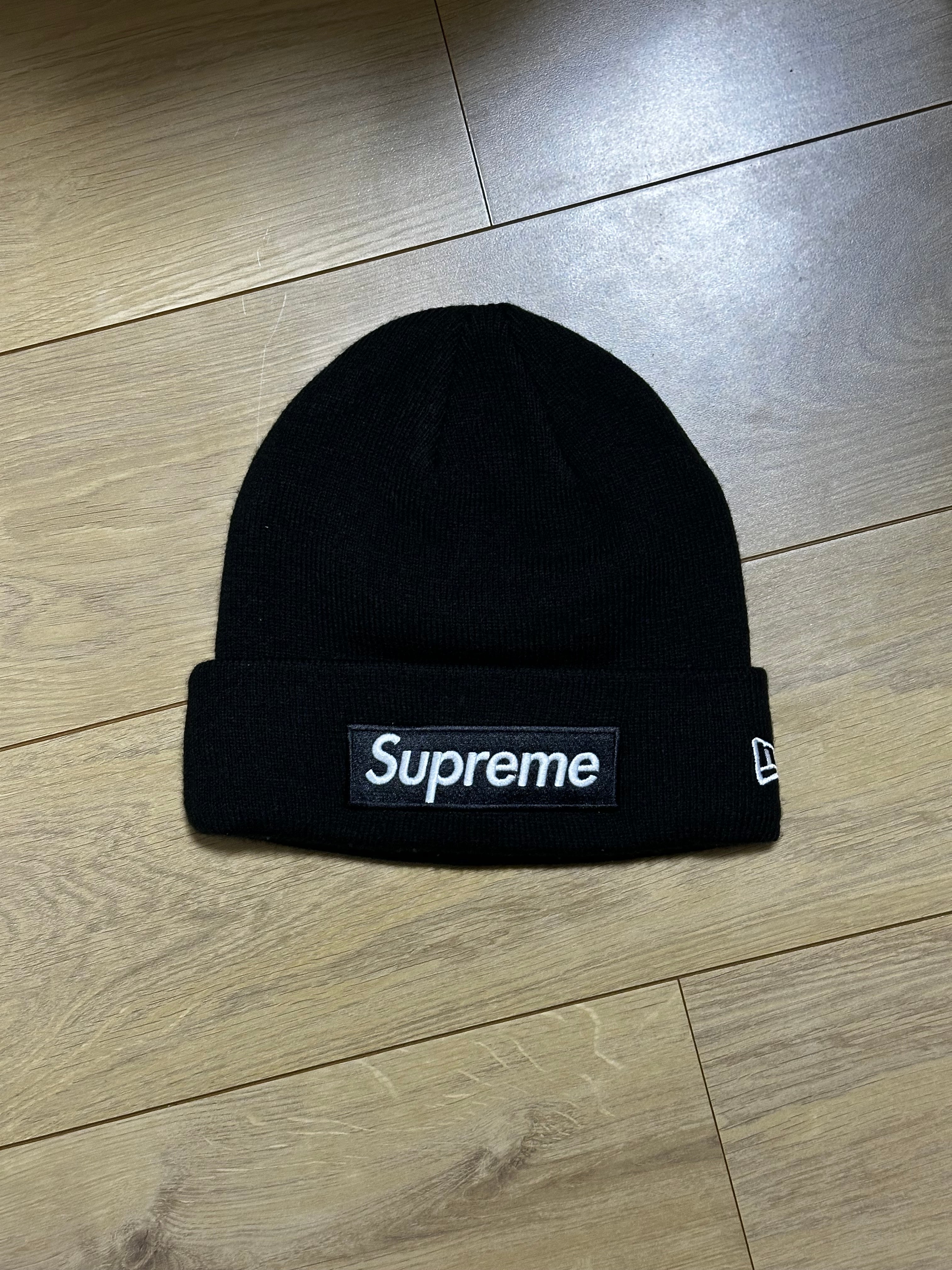 シュプリーム ニューエラ ボックス ロゴ (ボックスロゴ) ビーニー "ブラック" (23FW)