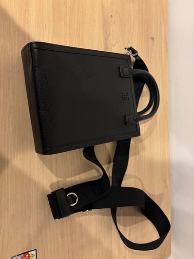 Burberry バーティカル デニートート ショルダーバッグ