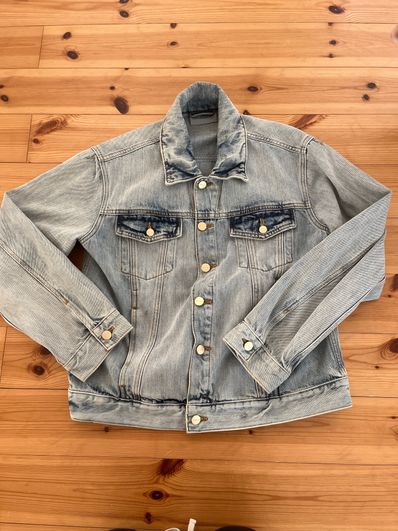FEAR OF GOD ESSENTIALS Denim Trucker Jacket "Light Indigo"