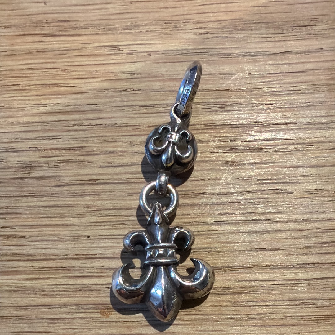 Chrome Hearts 1 Ball BS Flare Charm "Silver"