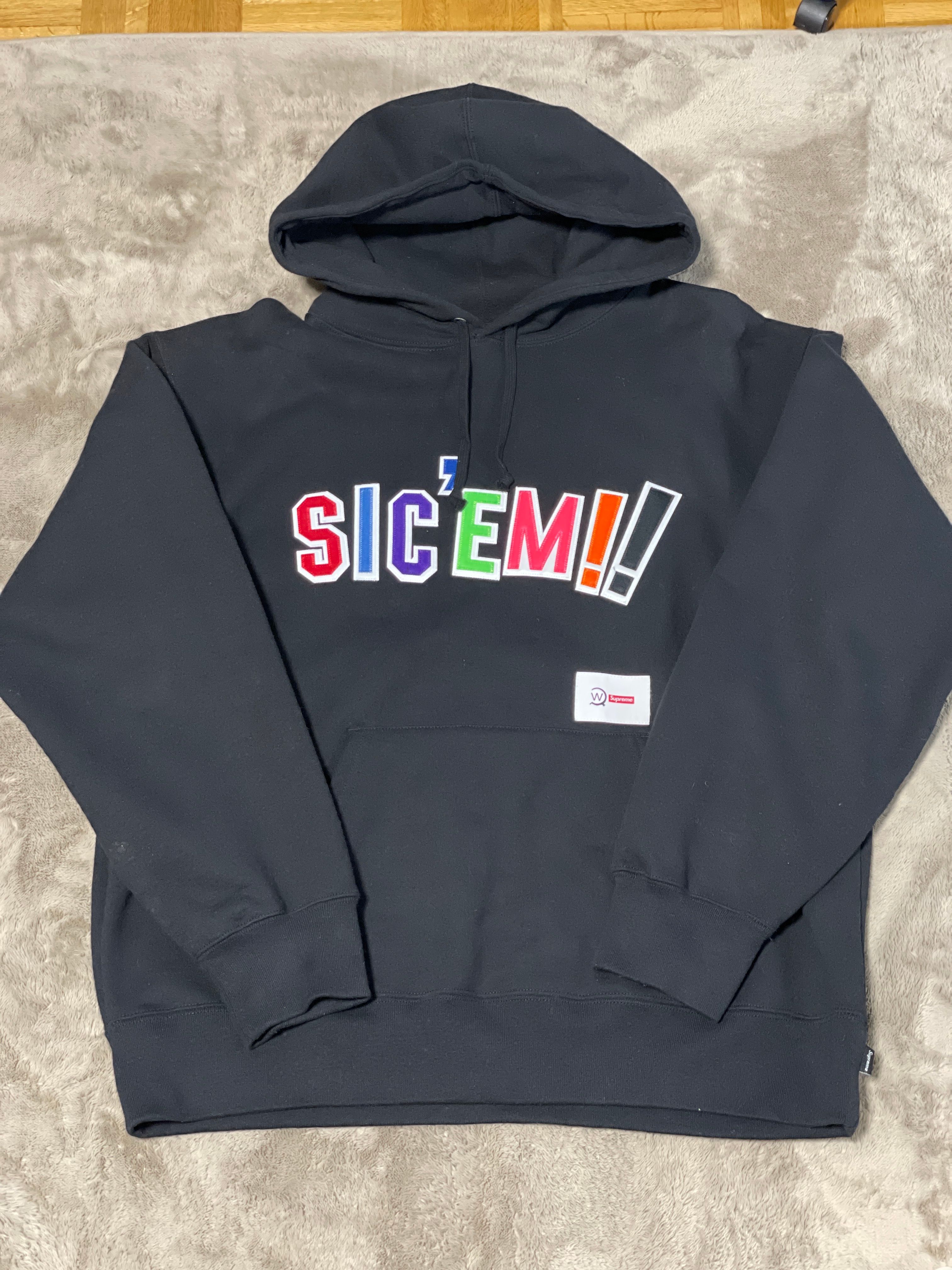 Supreme / WTAPS Sic'em! Hooded Sweatshirt "Black"