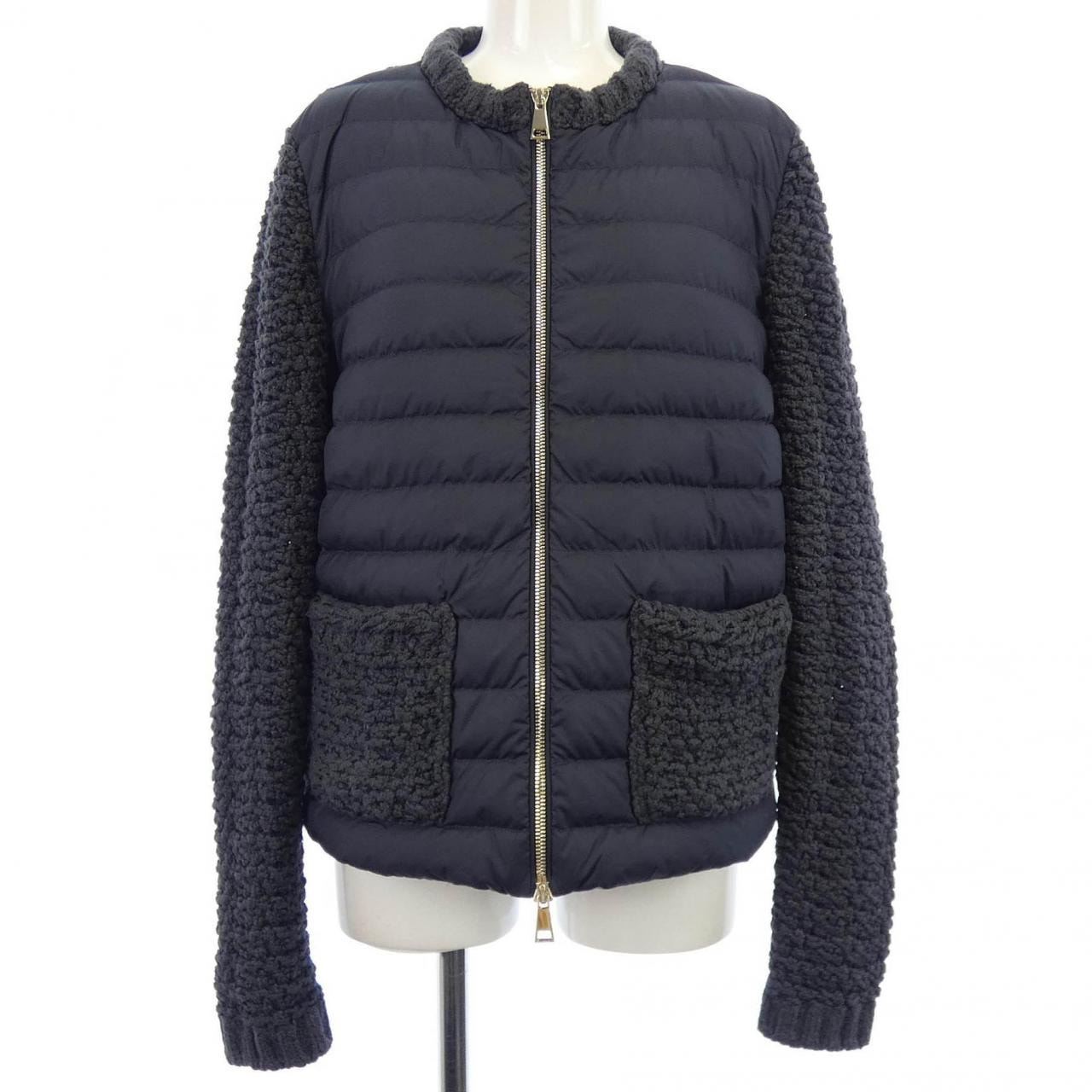モンクレール MONCLER 10939B00024 ダウンジャケット