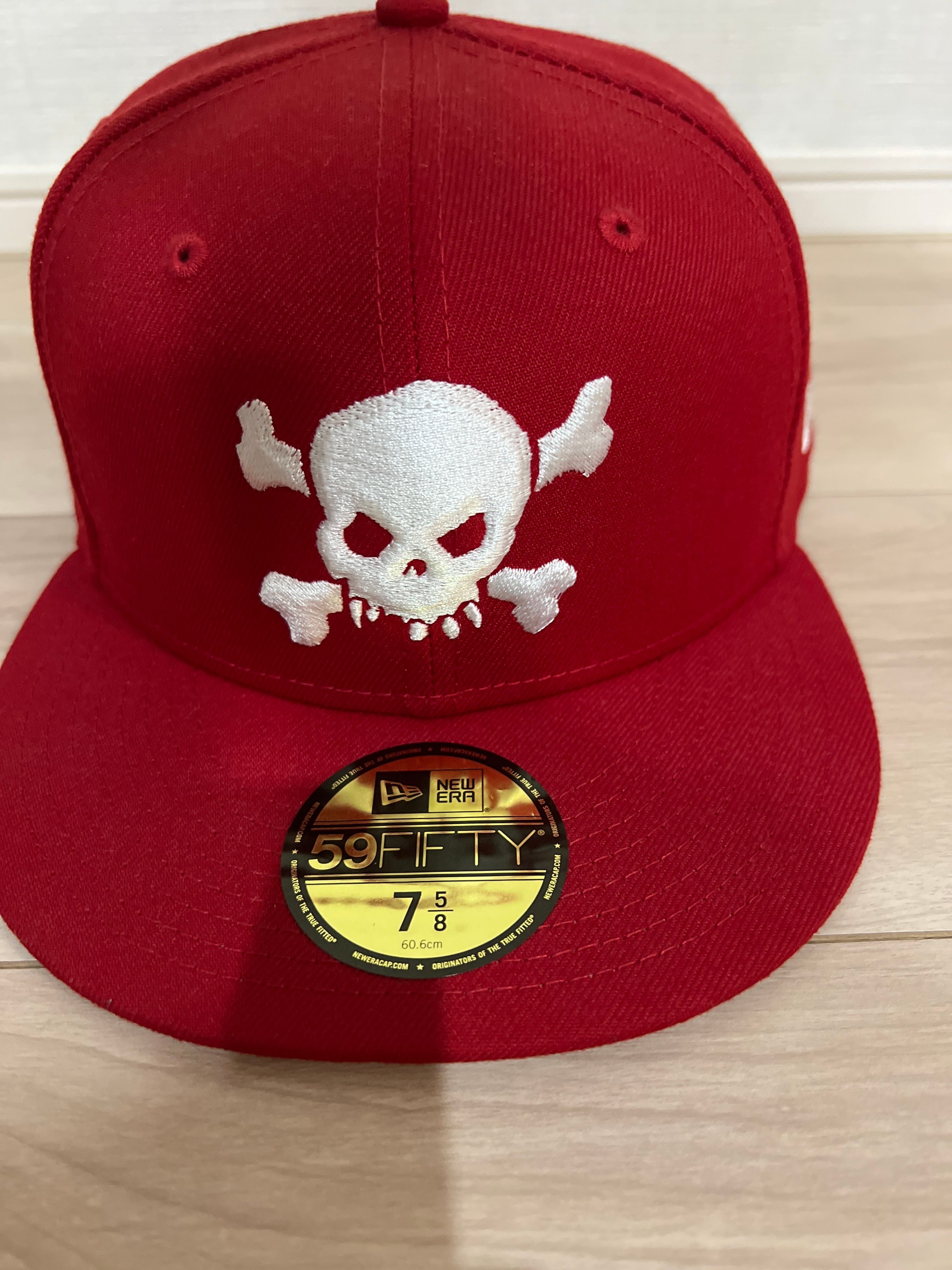 Supreme Skull New Era® "Red"
