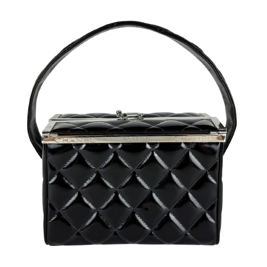シャネル CHANEL ハンドバッグ パテントレザー ブラック シルバー レディース【中古】 z11000
