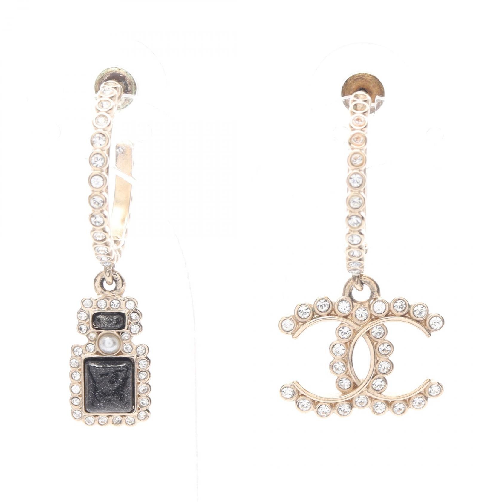 シャネル CHANEL ココマーク ピアス ジュエリー GP(ゴールドメッキ) ラインストーン レディース ゴールド系 / クリア系 / ブラック系 【中古】