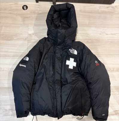 Supreme x The North Face Summit Series Rescue Baltoro Jacket "Black"