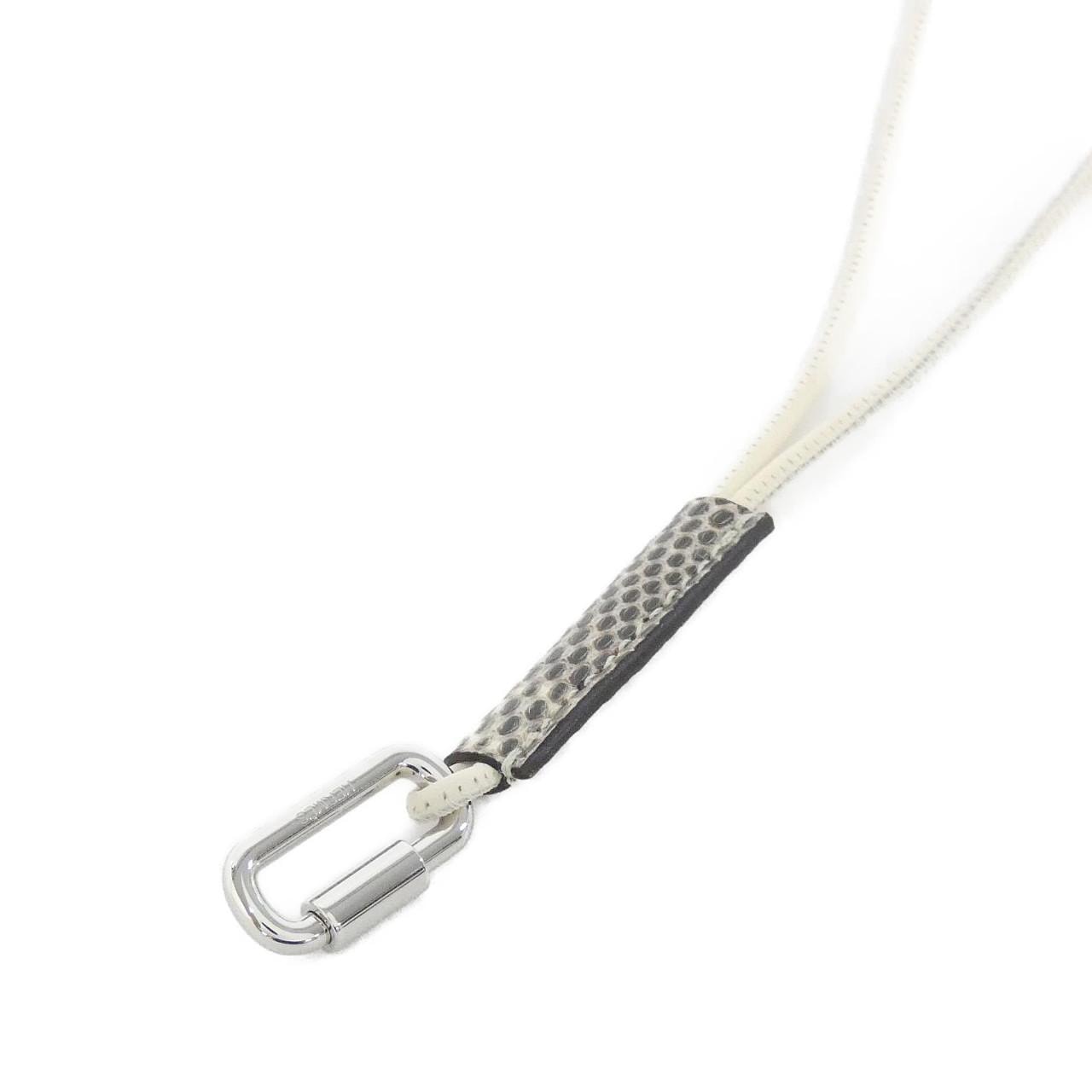 エルメス キュリオジテ ムスクトン ネックレス