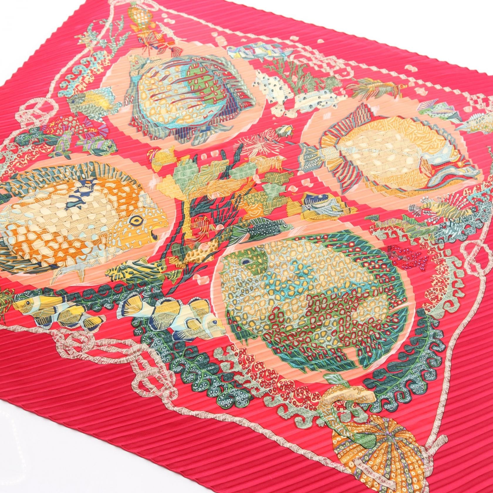 エルメス HERMES カレプリセ Grands Fonds スカーフ 衣料品 シルク シルク レディース ピンク系 / マルチカラー 【中古】