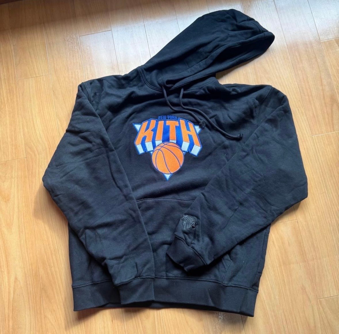 Kith x New York Knicks Hoodie "Black"