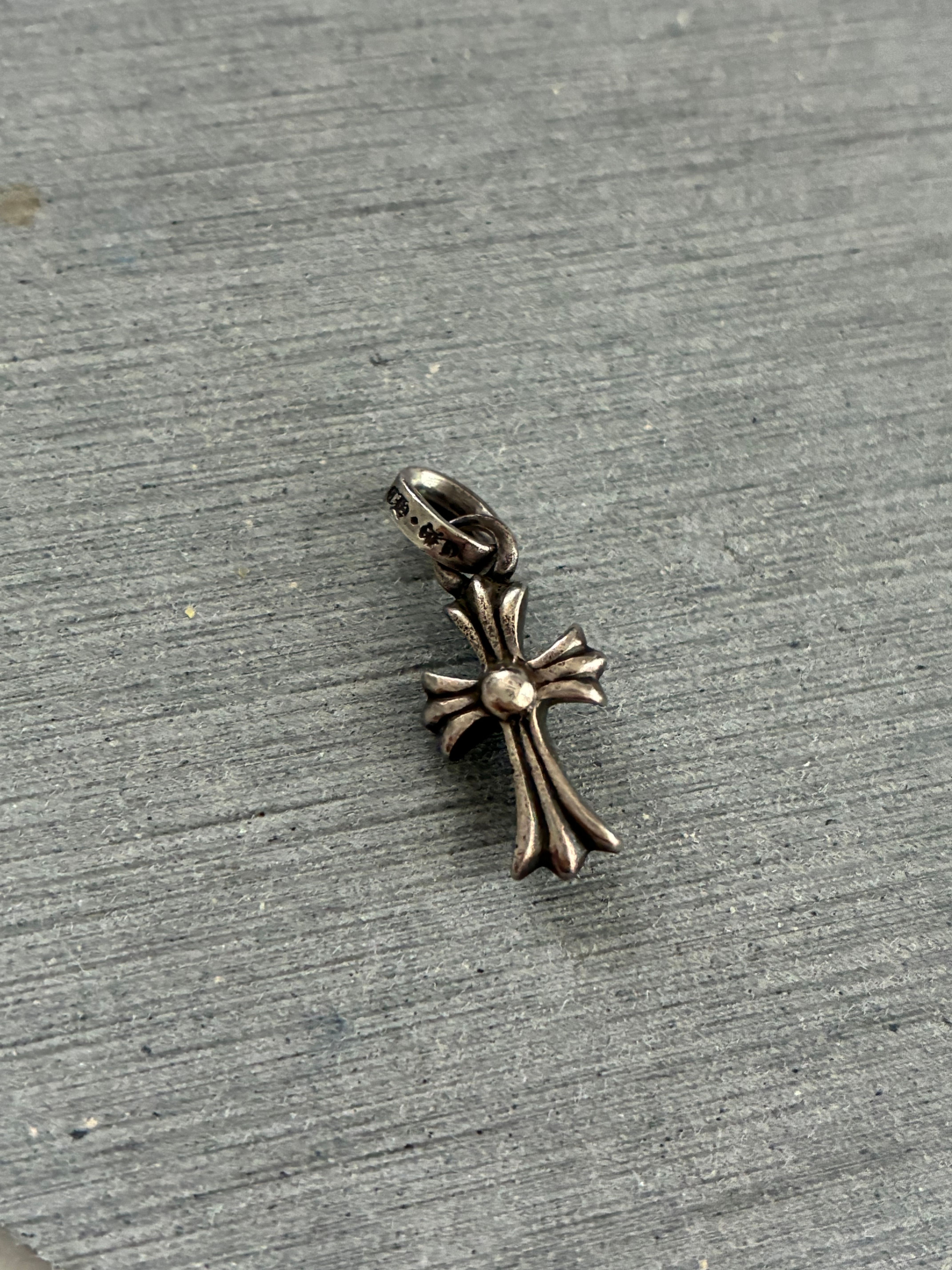 Chrome Hearts CH Cross Baby Fat Charm "Silver"