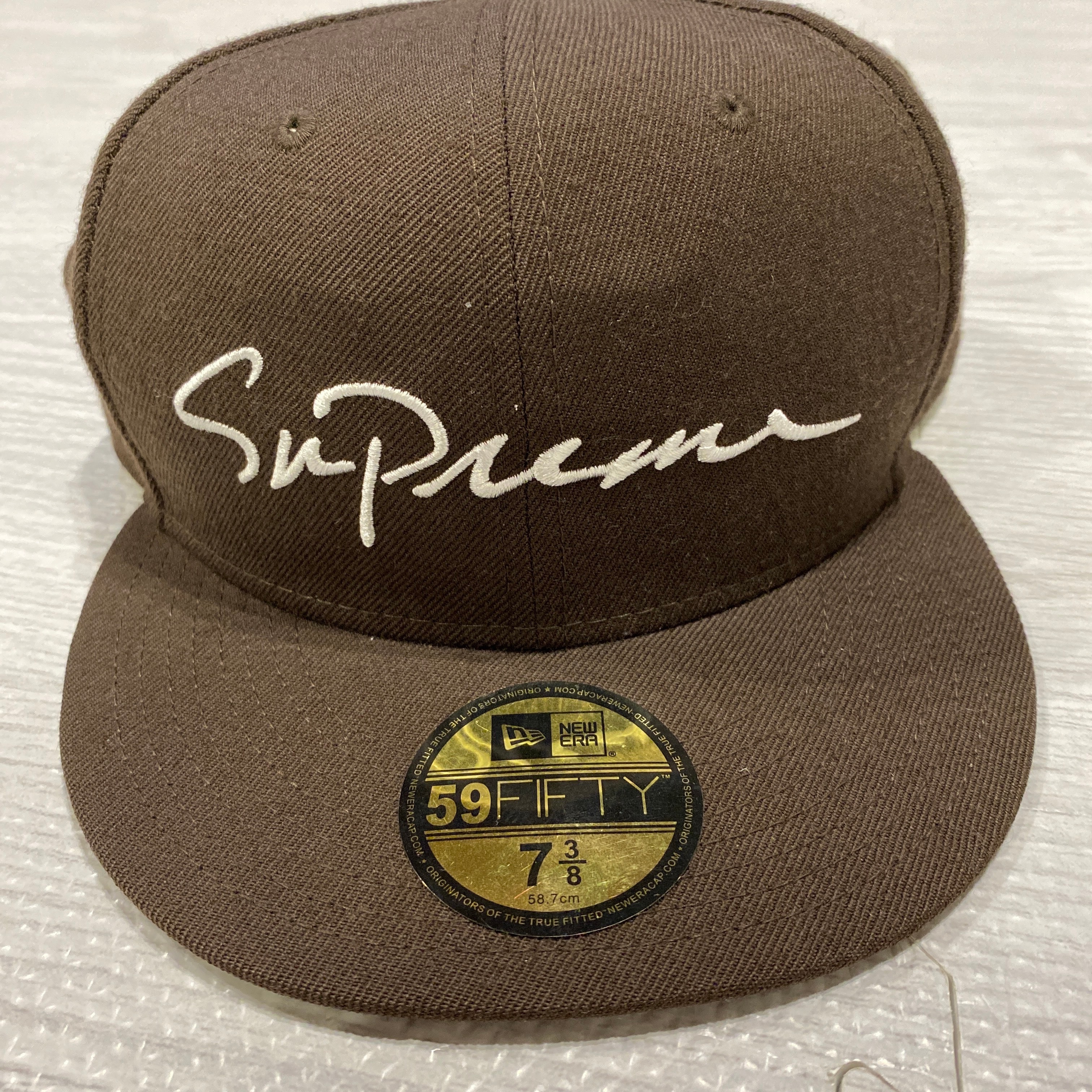 Supreme Classic Script New Era "Brown"