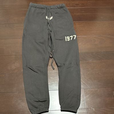FEAR OF GOD ESSENTIALS RELAXED SWEATPANTS MENS "Iron"