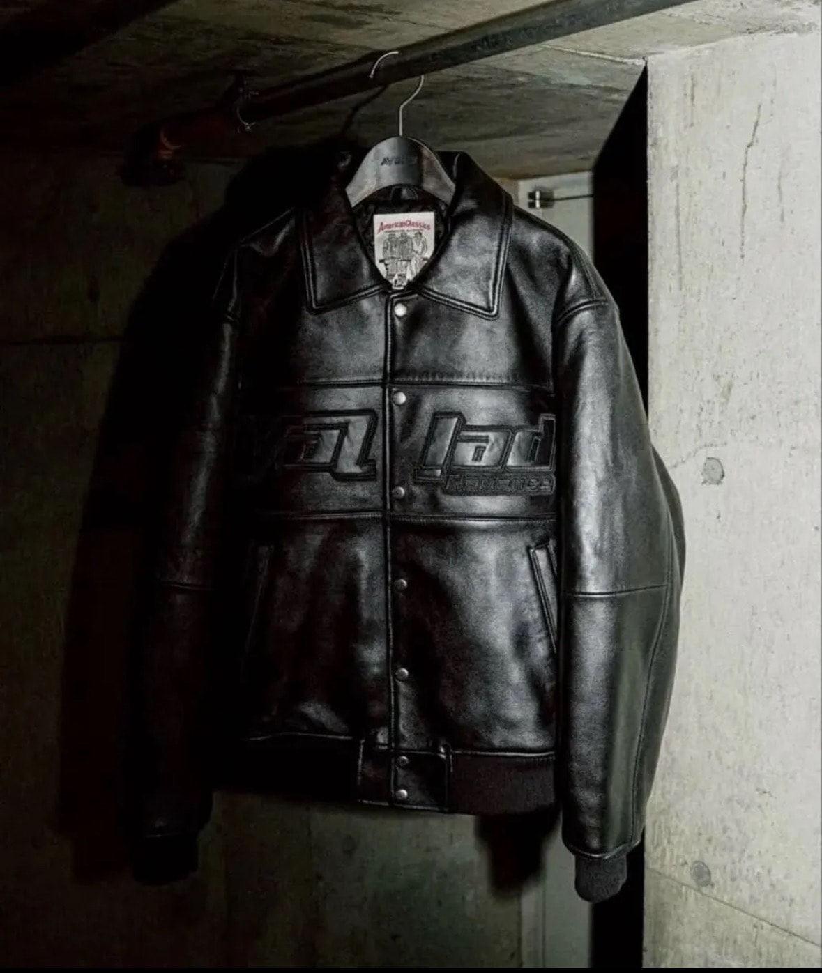 AVIREX VALLAD VARSITY LEATHE JACKET 