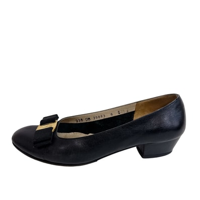 サルヴァトーレフェラガモ Salvatore Ferragamo パンプス リボン フラットパンプス ヒール ブラック