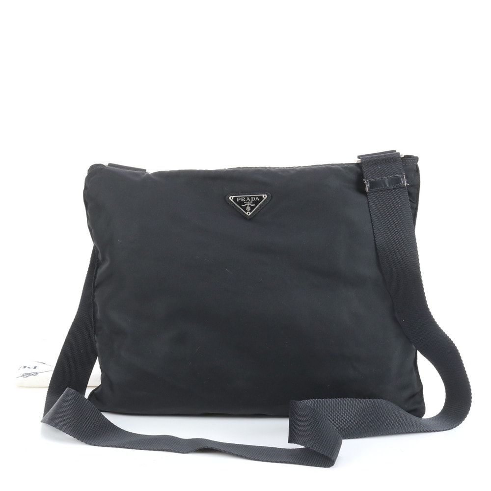 プラダ テスート ナイロン三角ロゴショルダーバッグ