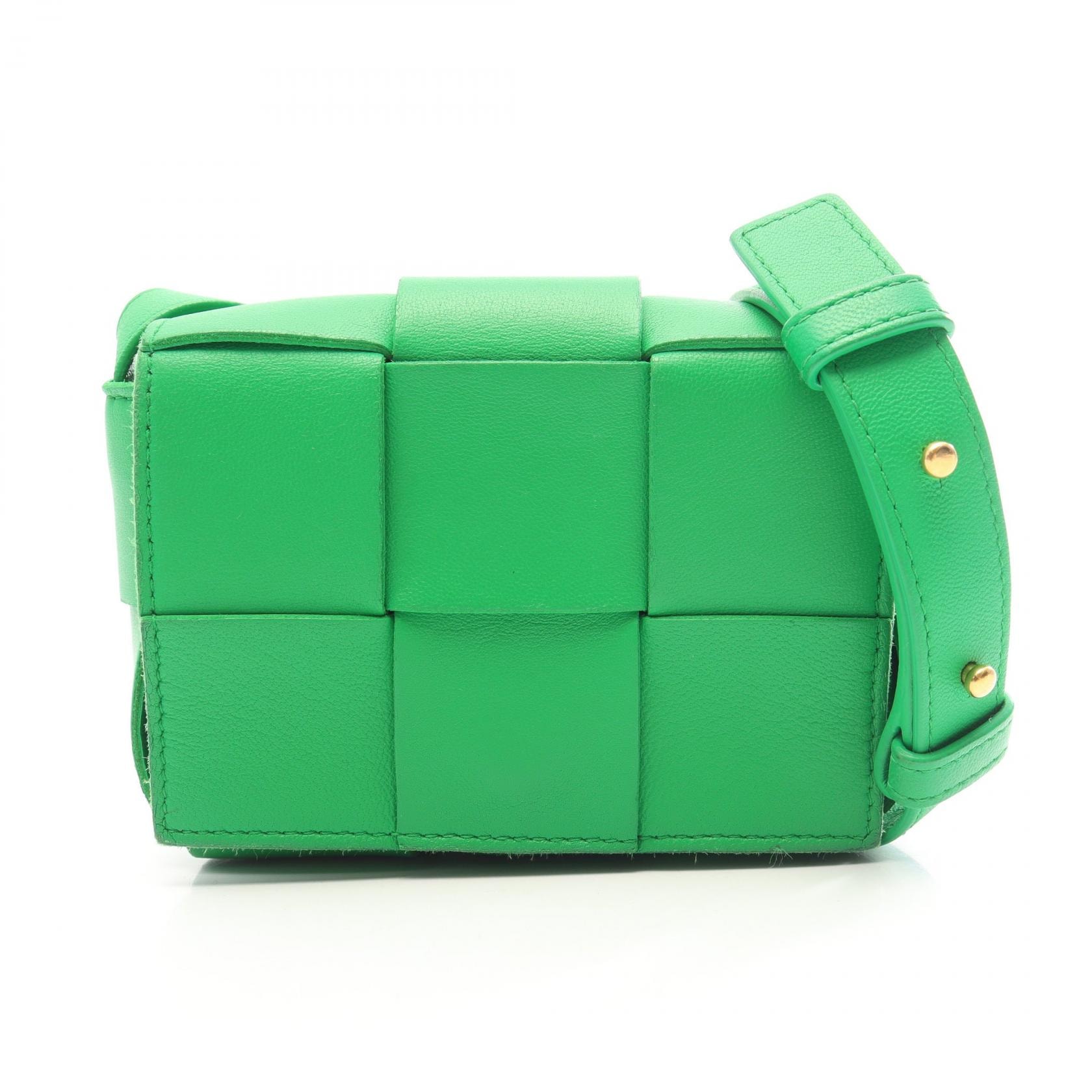 ボッテガヴェネタ BOTTEGA VENETA Candy Cassette ミニ バッグ ショルダーバッグ バッグ レザー メンズ レディース グリーン系 667048 【中古】