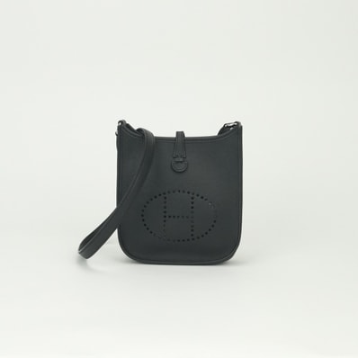 エルメス HERMES エブリンTPM エブリン TPM エヴリンTPM エヴリン TPM バッグ ショルダーバッグ エプソン ノワール Noir ブラック Black 黒 シルバー金具 ヴォーエプソン