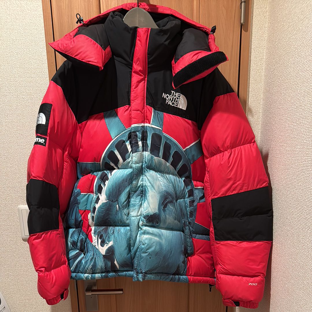 Supreme x The North Face Statue of Liberty Baltoro Jacket "Red"