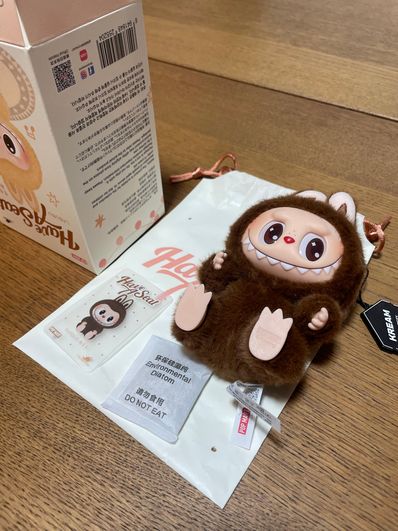 POP MART THE MONSTERS (LABUBU) Have a Seat Plush Series DUODUO (Secret)