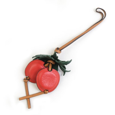 ロエベ LOEWE チャーム チェリー レザー オレンジ/グリーン/ブラウン シルバー レディース【中古】 e61160g