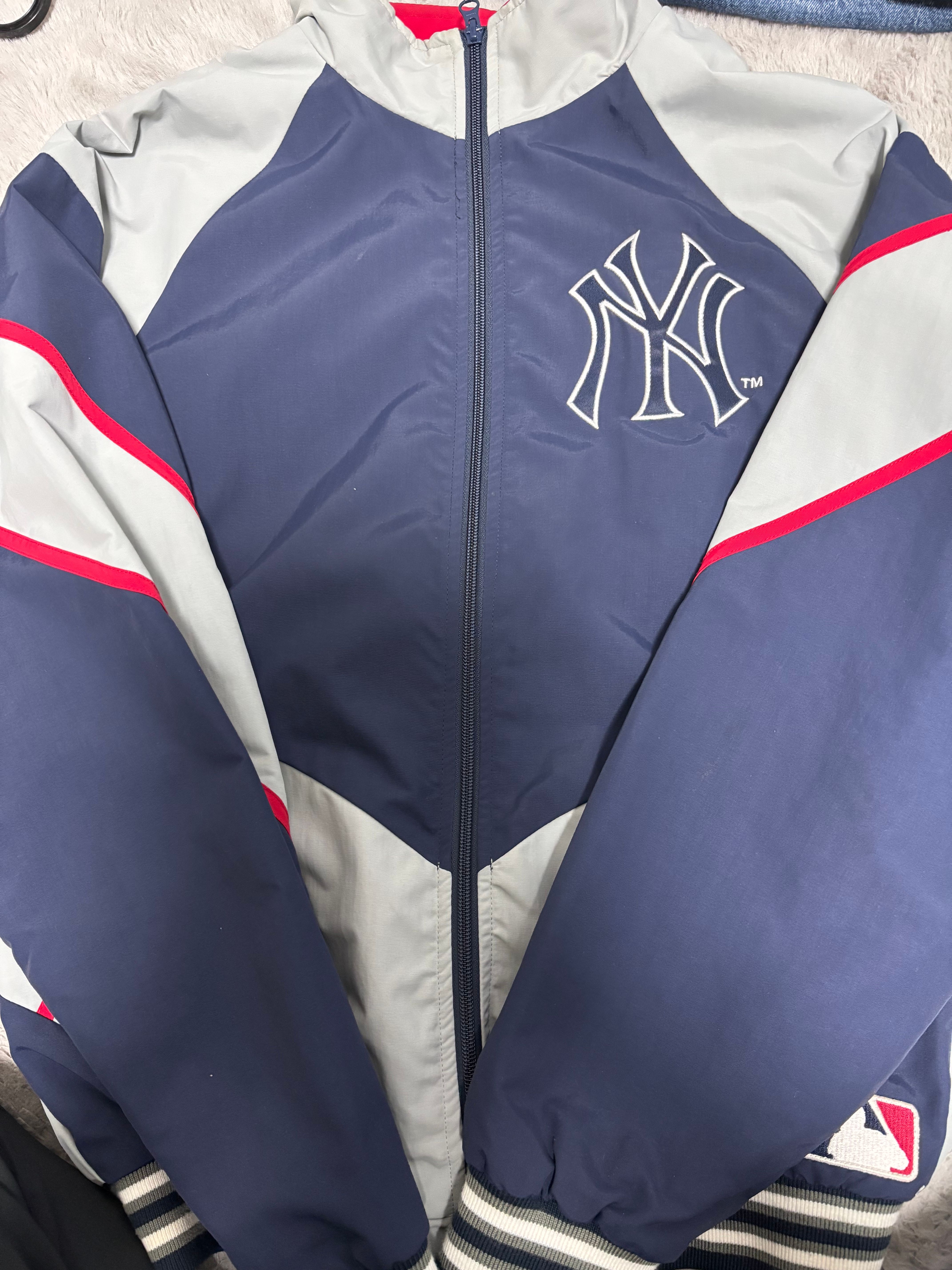 Supreme New York Yankees™ Track Jacket 