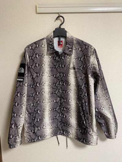 Supreme x The North Face Taped Seam Coaches Jacket "Black"