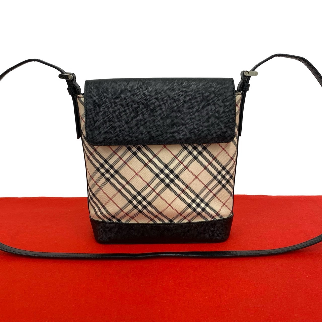 BURBERRY バーバリー ノバチェック 柄 キャンバス レザー ショルダーバッグ ベージュ
 66355