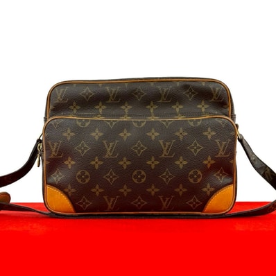 LOUIS VUITTON ルイヴィトン ナイル モノグラム PVC レザー ショルダーバッグ ブラウン
393-6