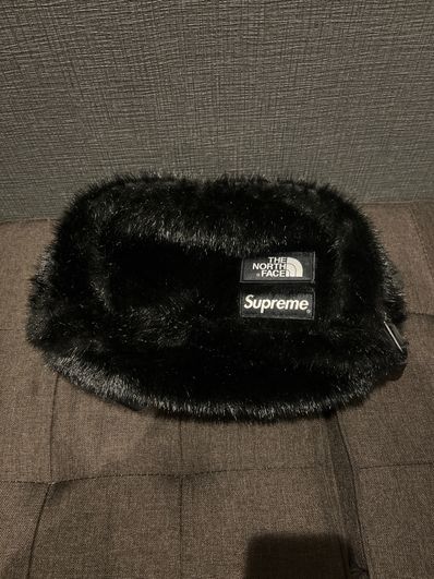 Supreme x The North Face Faux Fur Waist Bag "Black" NM82093I / NF0A5G87