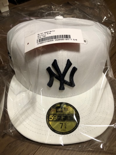 Supreme x New York Yankees New Era "White"