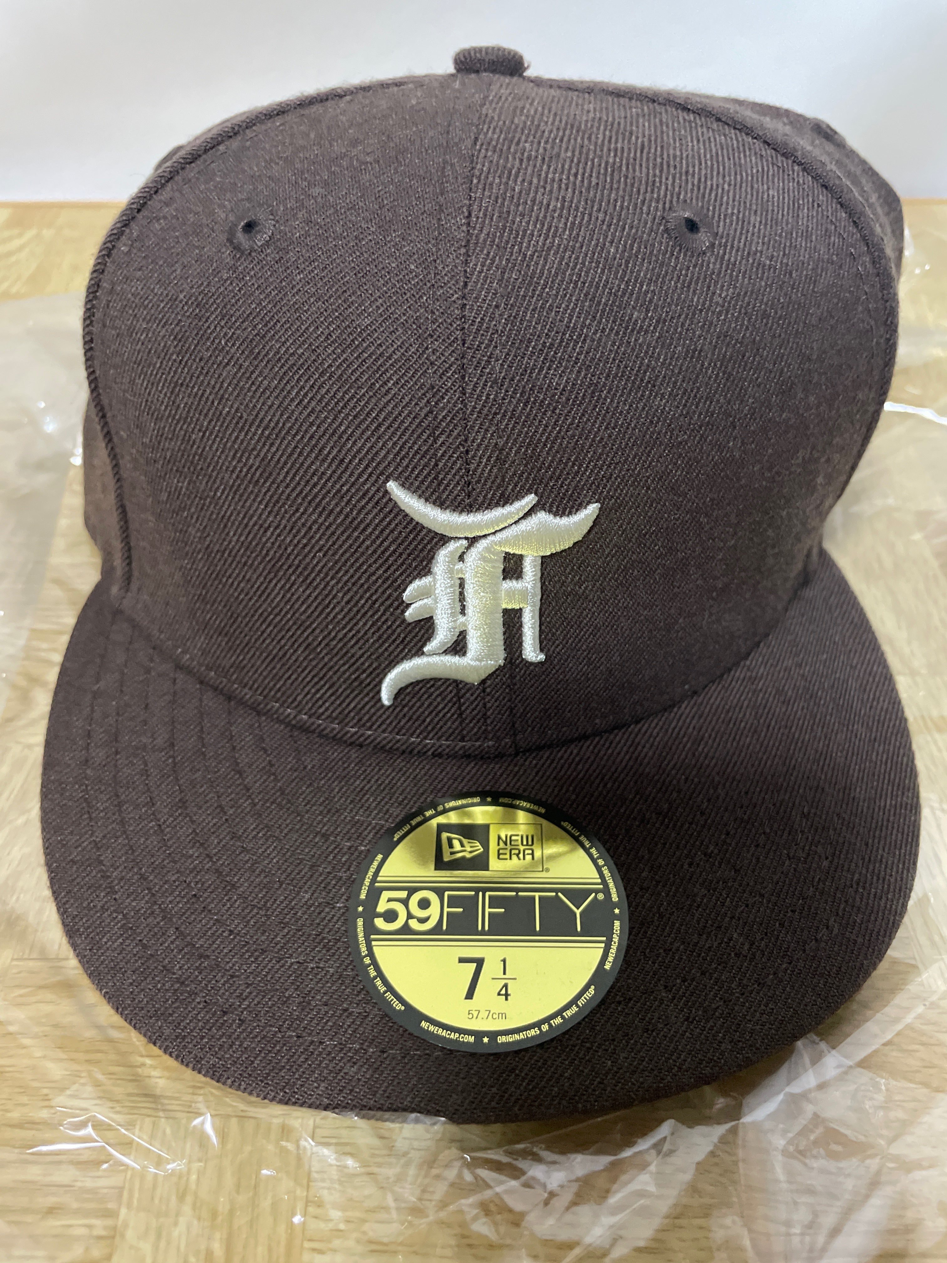 FEAR OF GOD ESSENTIALS New Era Fitted Cap "Brown"