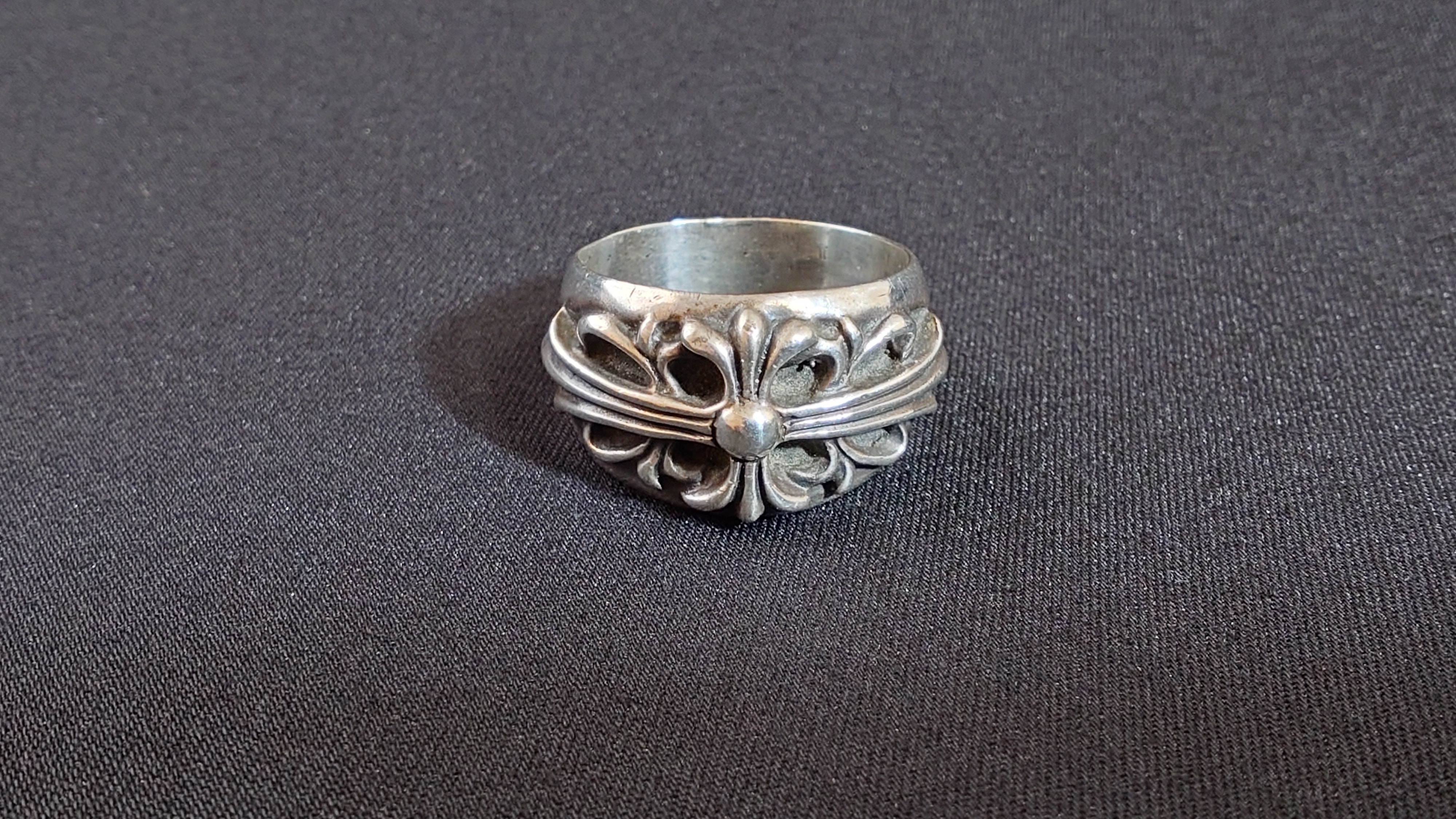 Chrome Hearts FLRL CRS "Silver"