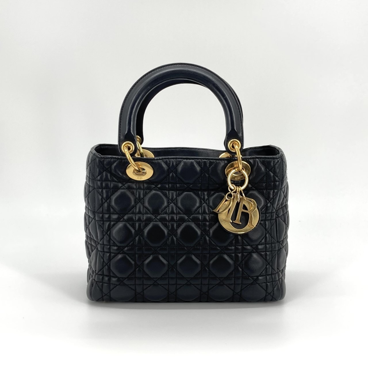 Christian Dior(クリスチャンディオール) レディ ディオール カナージュ ゴールドチャーム 2way ハンドバッグ ブラック×レッド