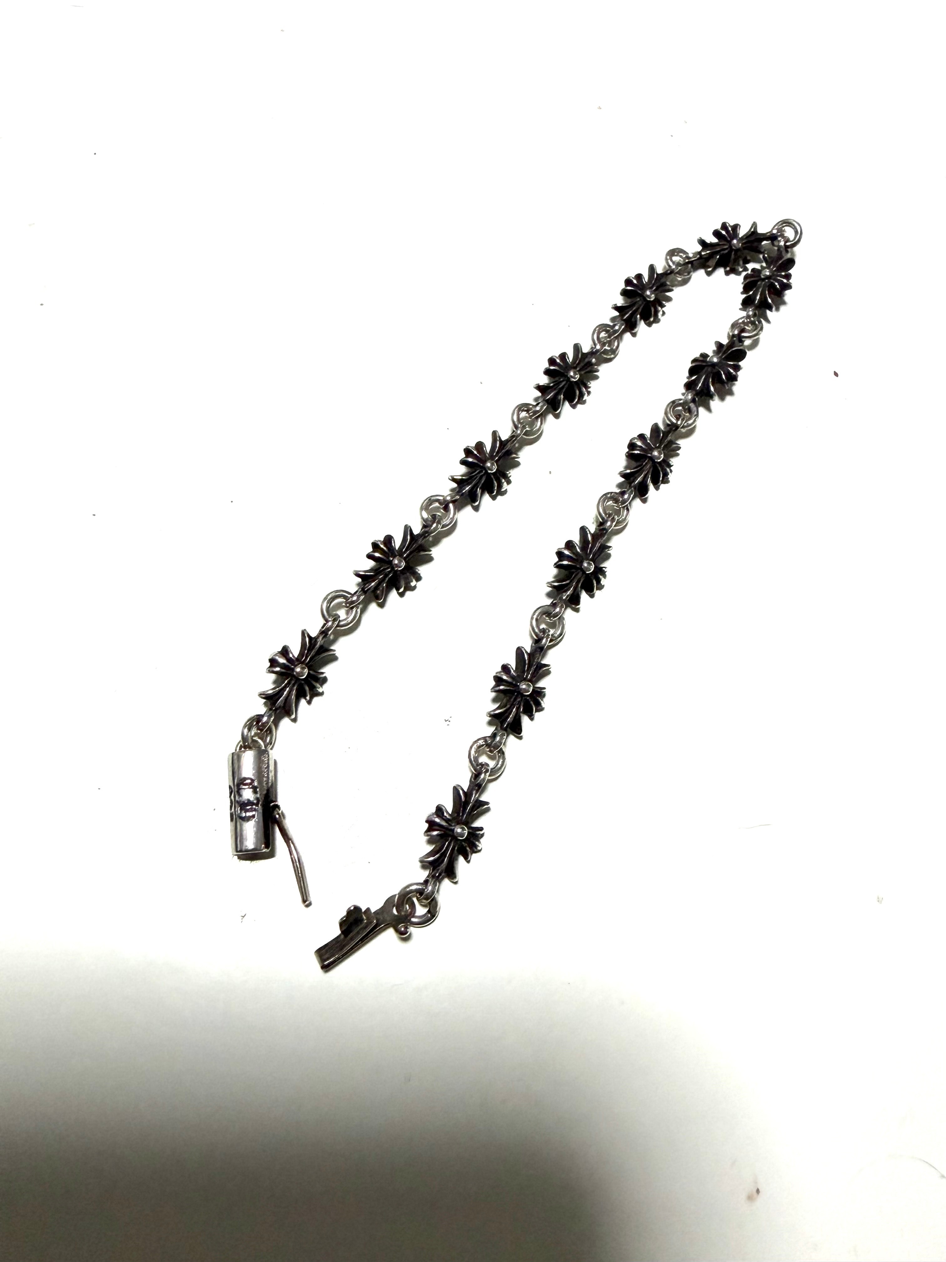 クロムハーツ タイニーe CH プラス ブレスレット 12リンク 