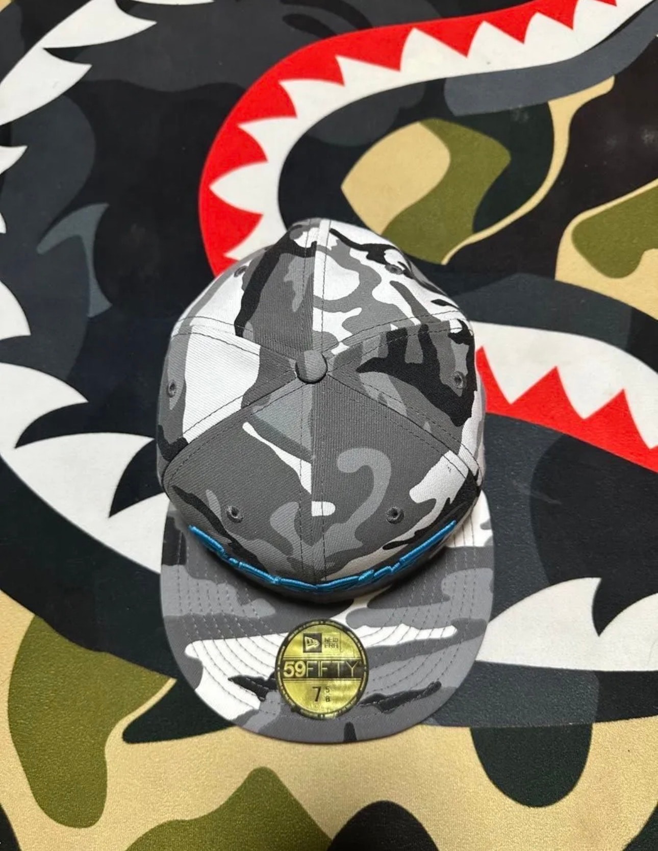 Supreme Futura New Era "Snow Camo"