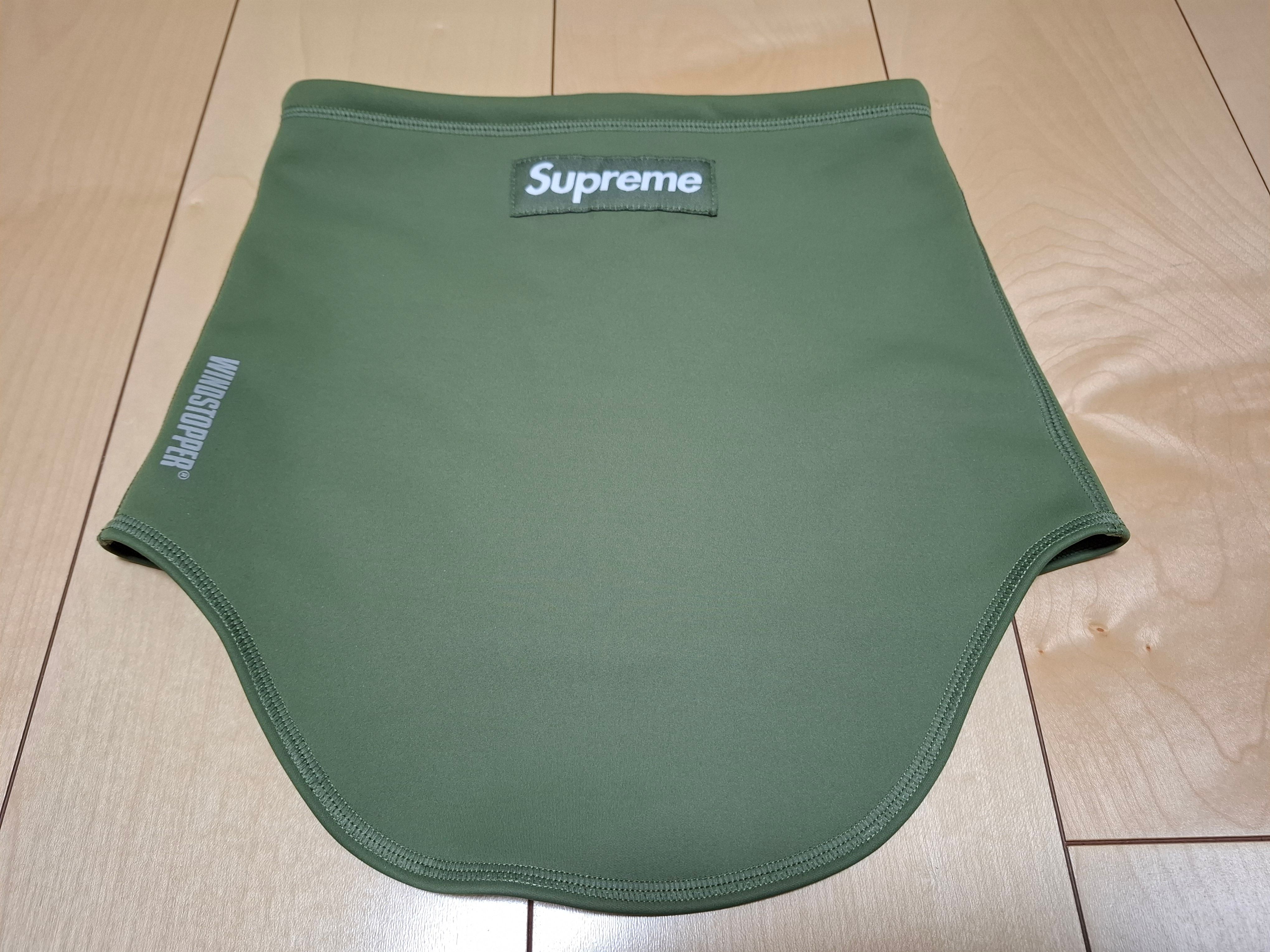 Supreme WINDSTOPPER Neck Gaiter 