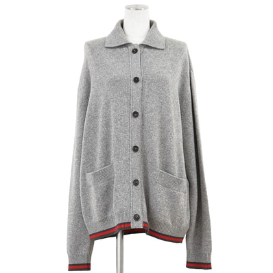 【未使用】GUCCI グッチ ニットカーディガン サイズ S レディース 2025年モデル ウール × カシミヤ ポロカラー ウェブライン ロゴボタン ロングスリーブ 長袖 メンズ着用可 トップス 袋付属 グレー 灰色 イタリア製